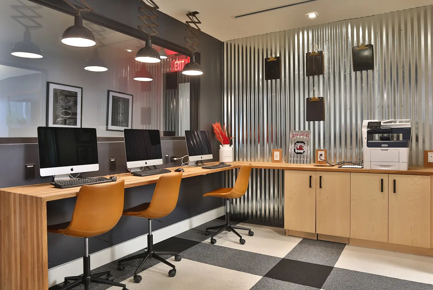 computer lounge